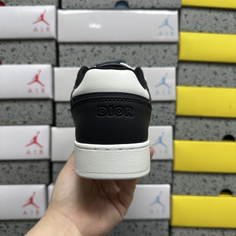 Dior B27 Sneakers · Black White 4
