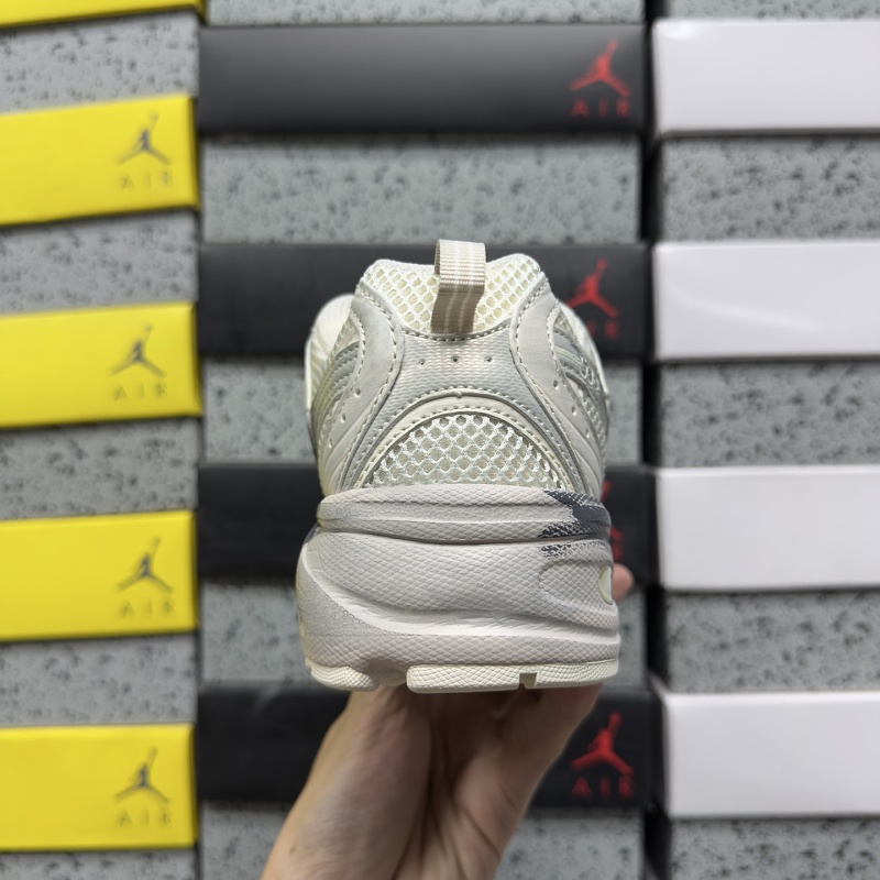 New Balance 530 · Gray Graffiti · 2