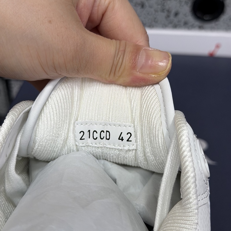 Dior B28 Sneakers 5