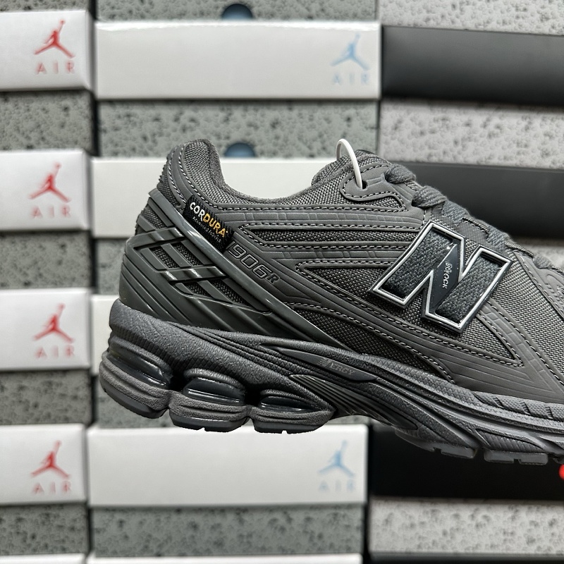 New Balance 1906 Sneakers 3