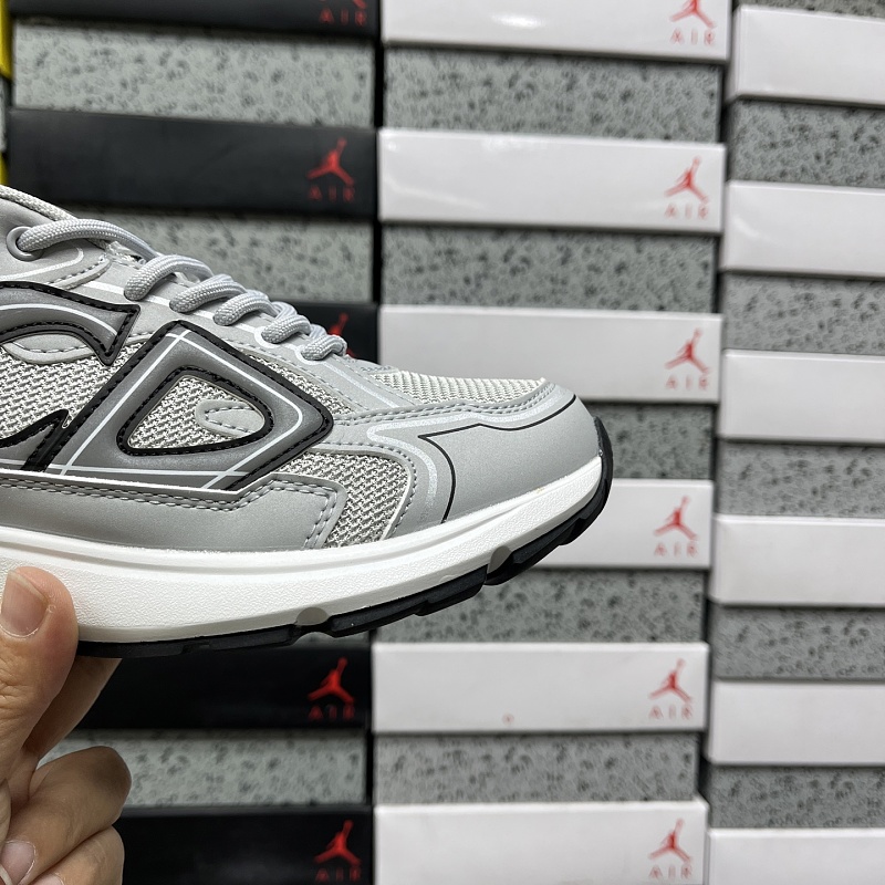 Dior B30 Sneakers · Light Gray 4