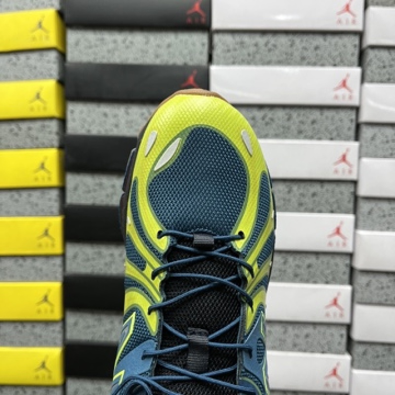 New Balance 1890 Sneakers · 6