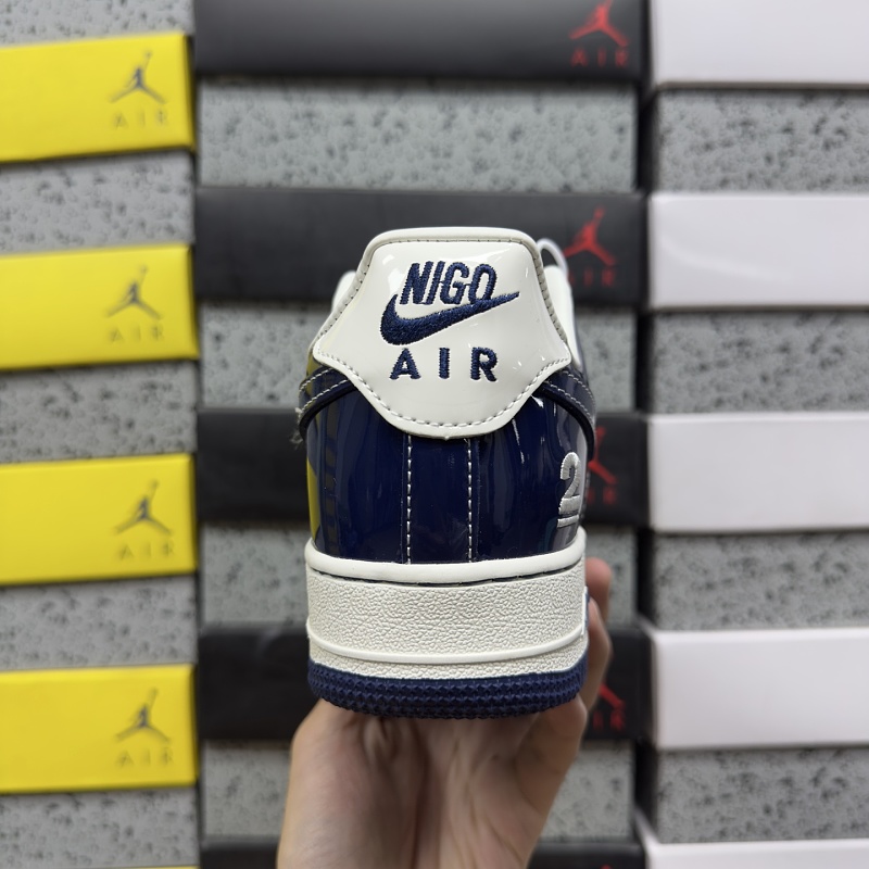 Air Force1 · 2
