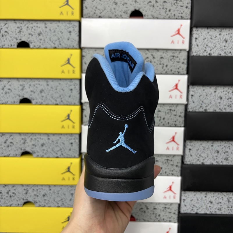Jordan 5 Sneakers · 6
