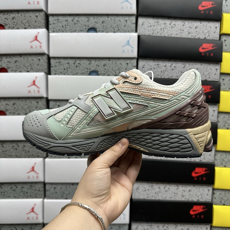 New Balance 1906 Sneakers · 6