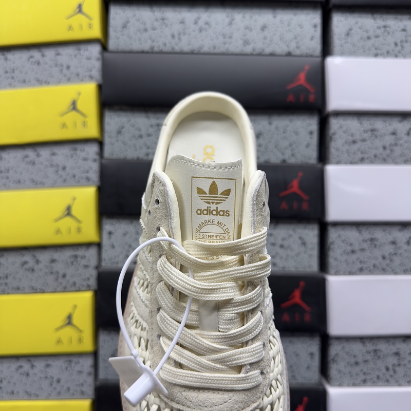 Samba Og Mule W 4