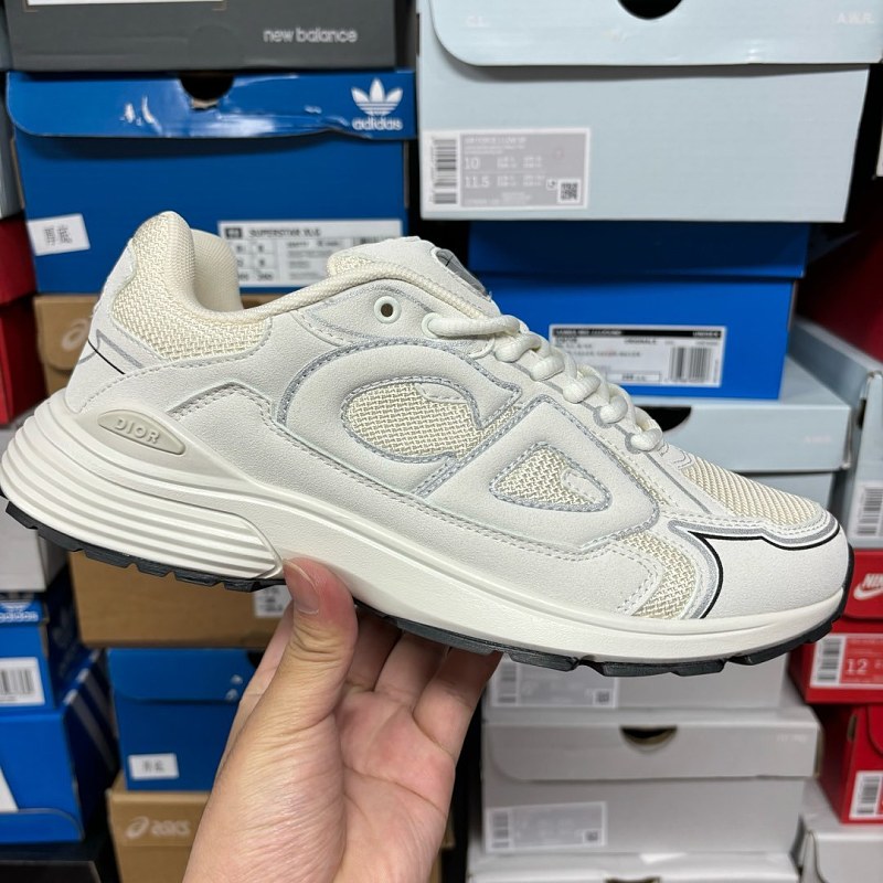 Dior B30 Sneakers · Cream 8