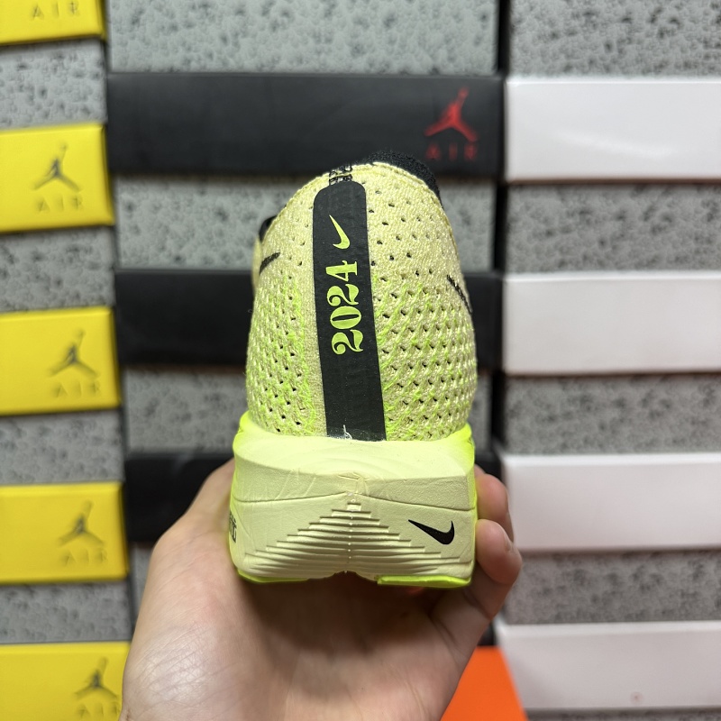 Zoom Xvaporfly Next% 3 · 2