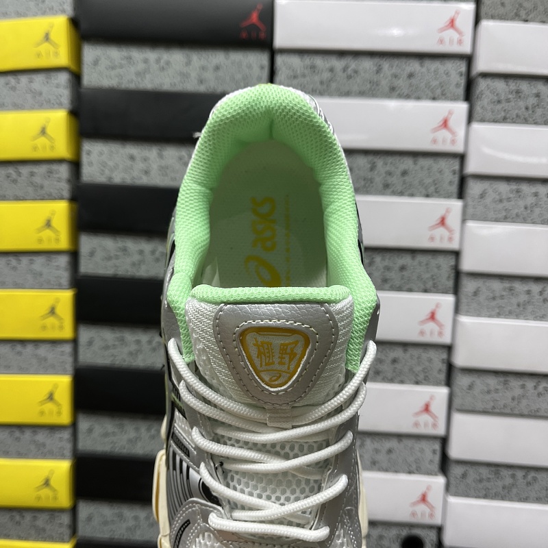 Kayano 12.1 1203A827-100 · 5