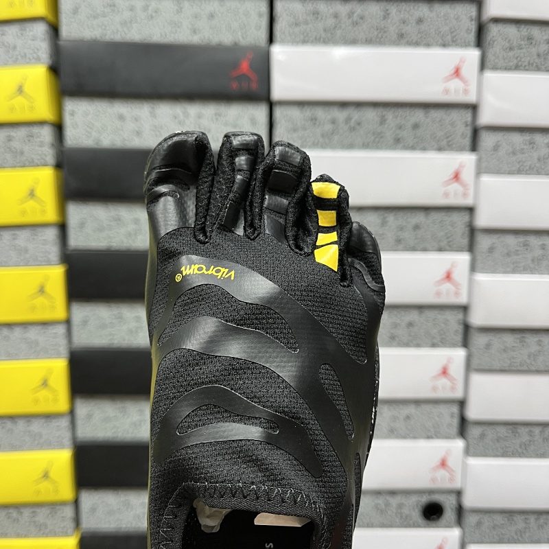 Five Fingers 25M0601 · 6
