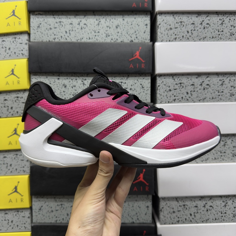 Adizero Ubersonic 5 M 8