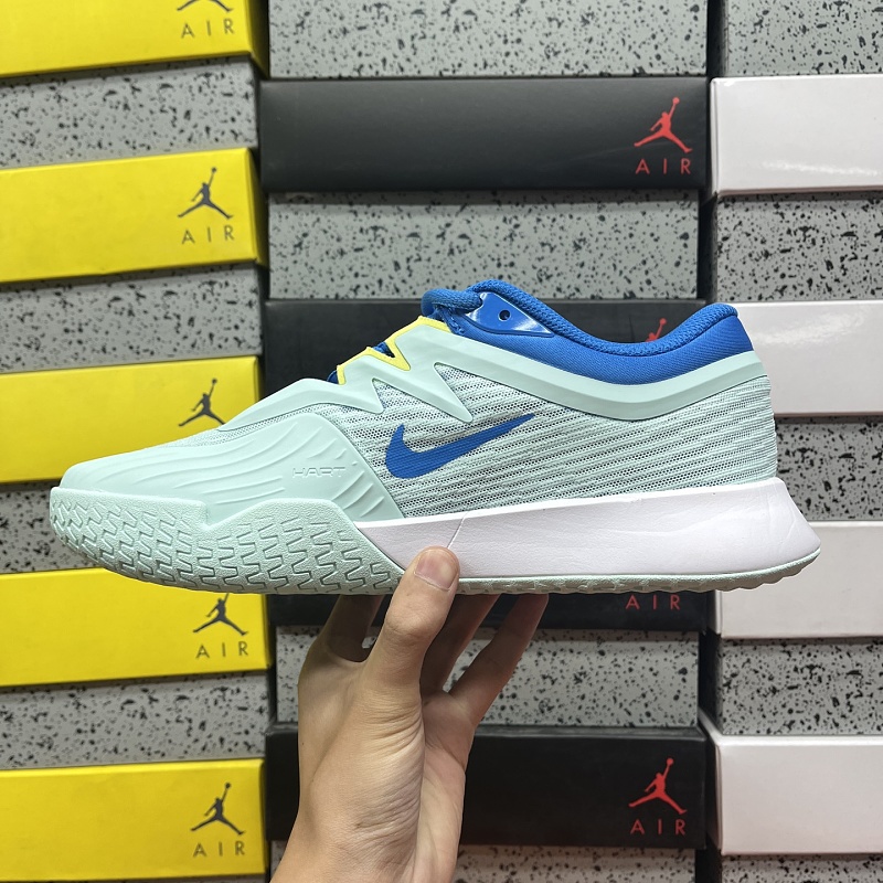 Nike FZ2158 Sneakers 4