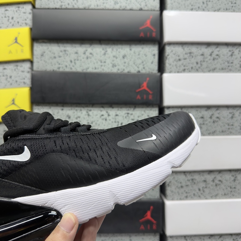 Air Max 270 7