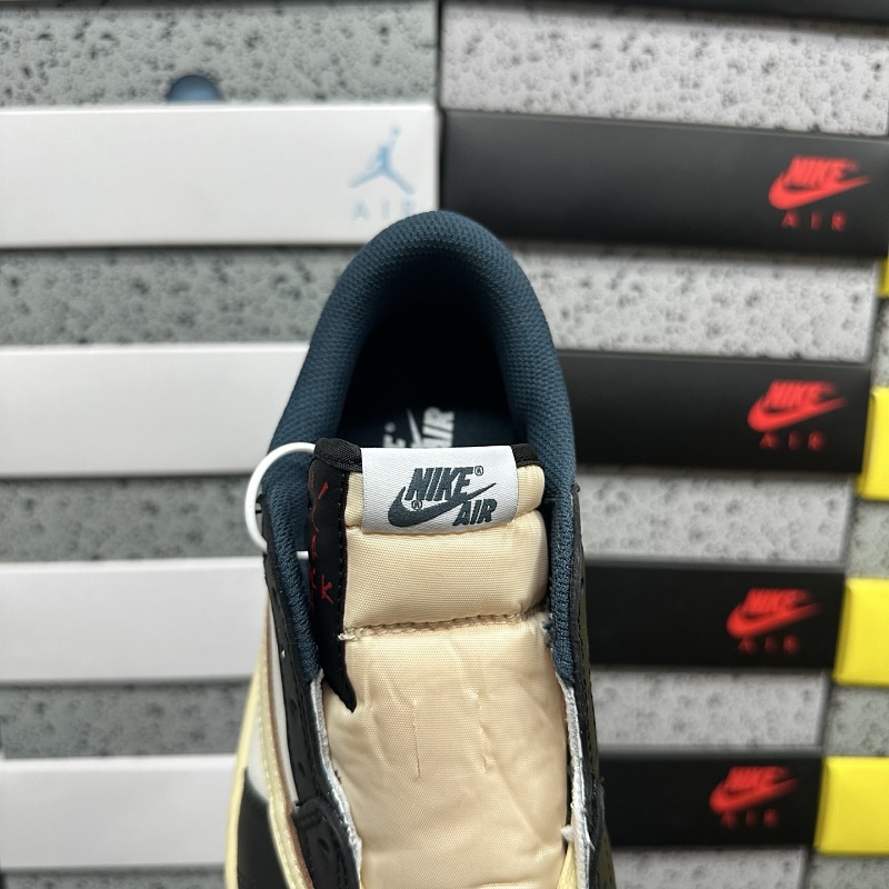 Jordan 1 Sneakers 5