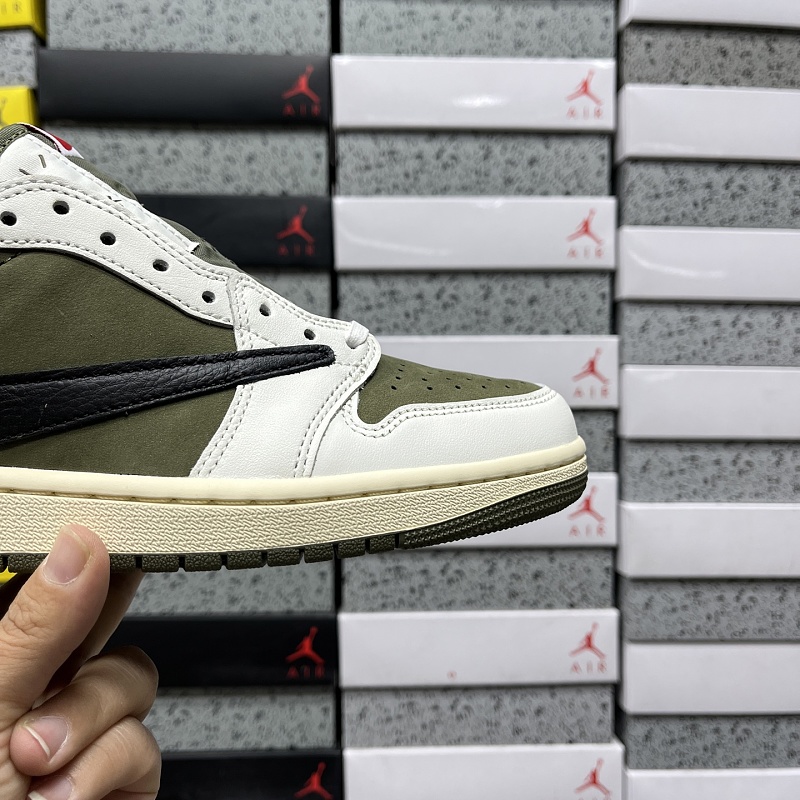Jordan 1 Sneakers 8