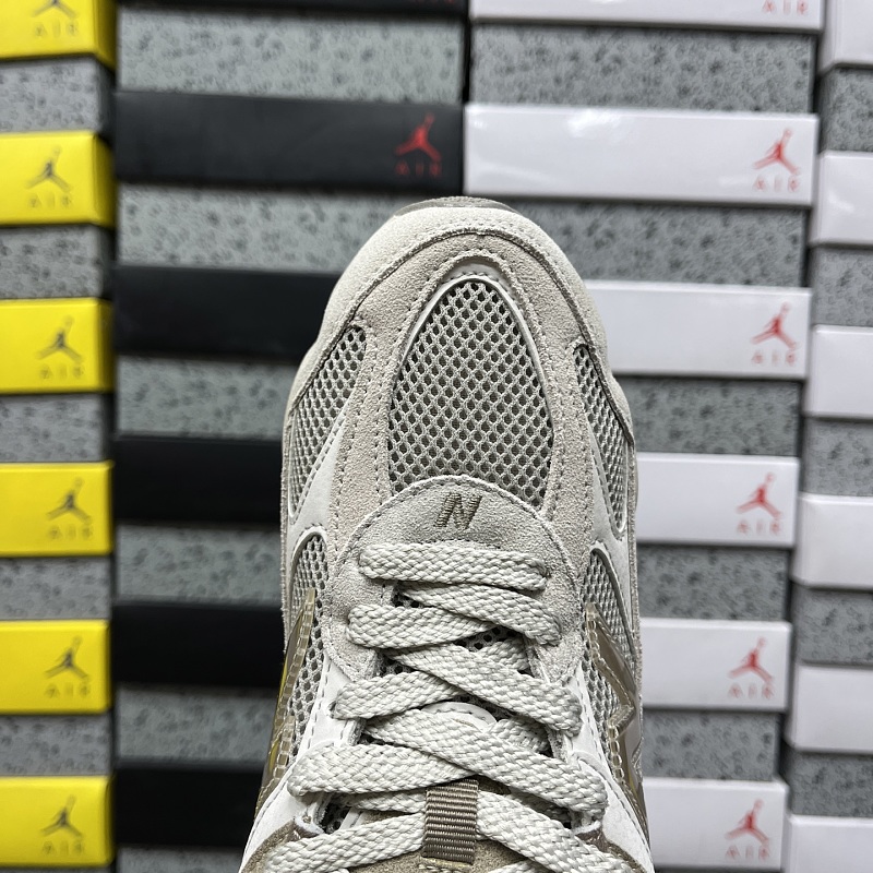 New Balance 603 Sneakers · 6
