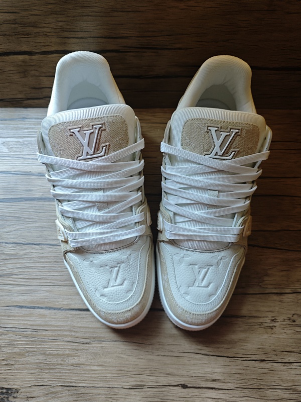 A2 (v2) · 3