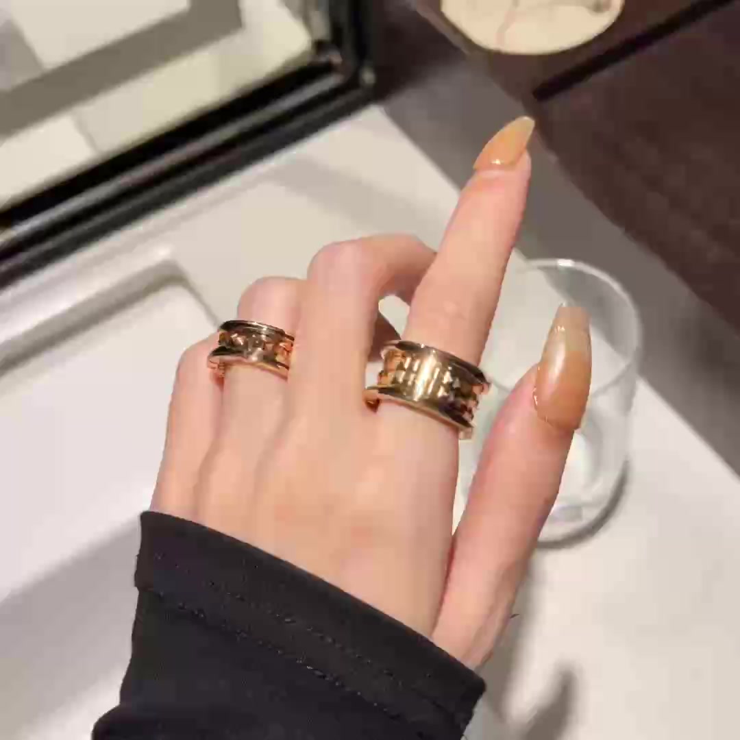 Yicheng