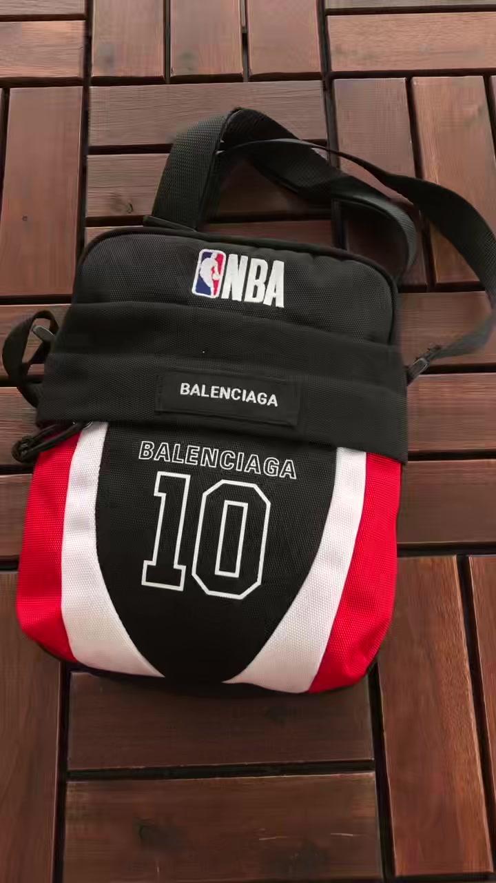 B L Ia A & Nba Bag