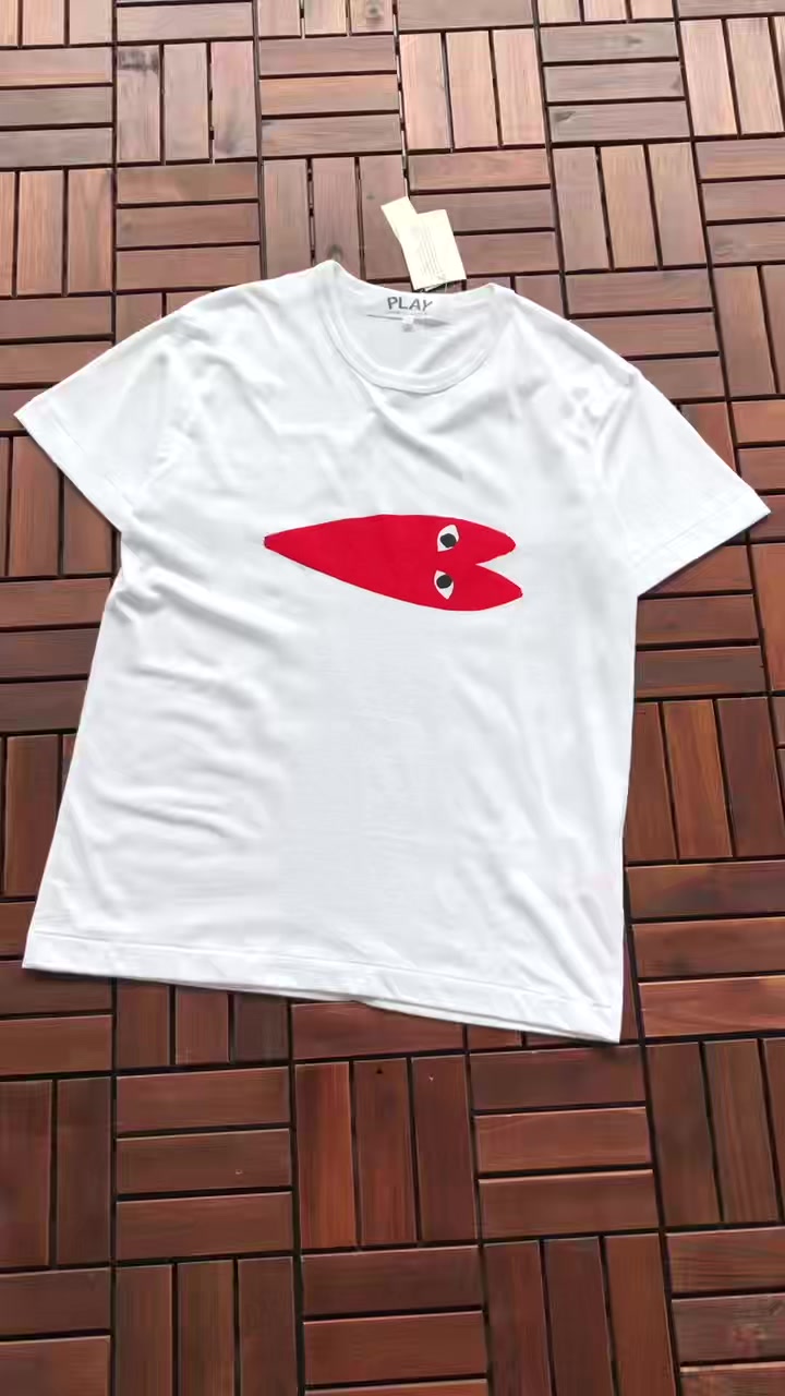 Comme des Garcons T-shirt 2