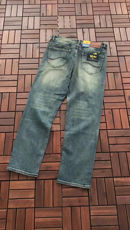 Lee Jeans 2