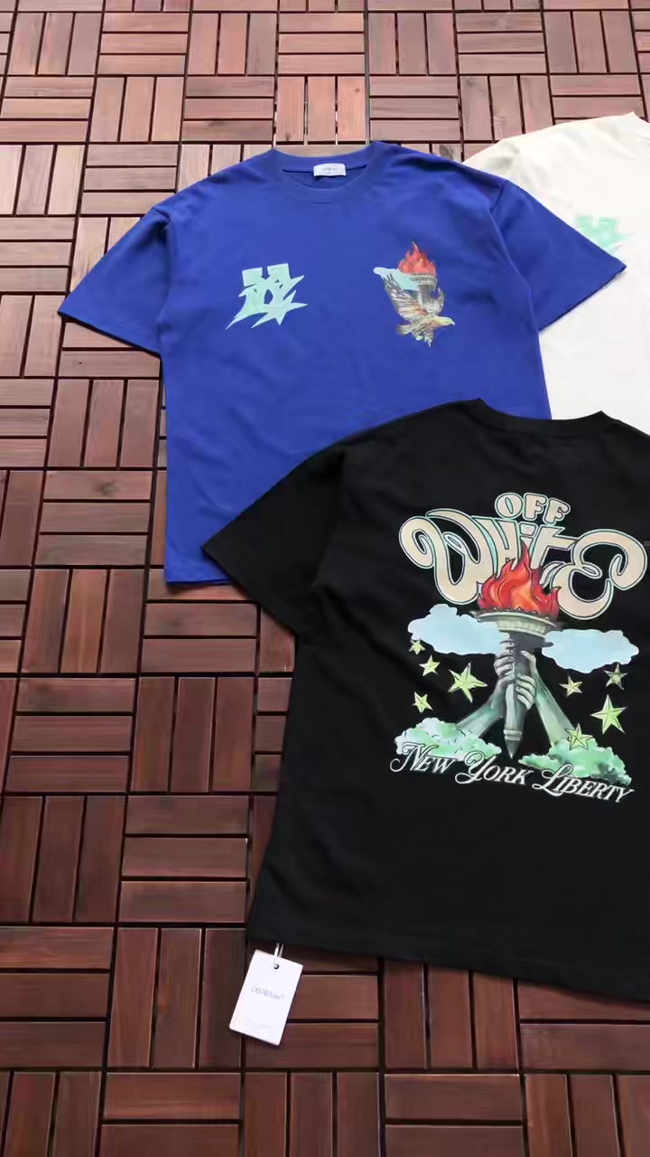 O -w Te T-shirt