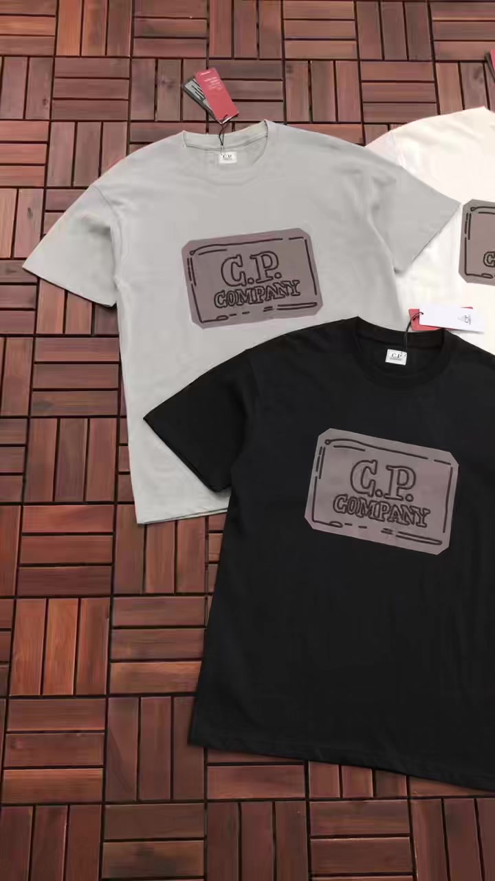 C.p. T-shirt 2