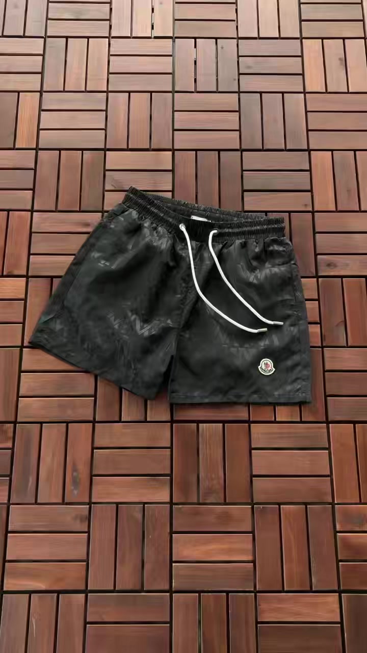 M R Shorts 2