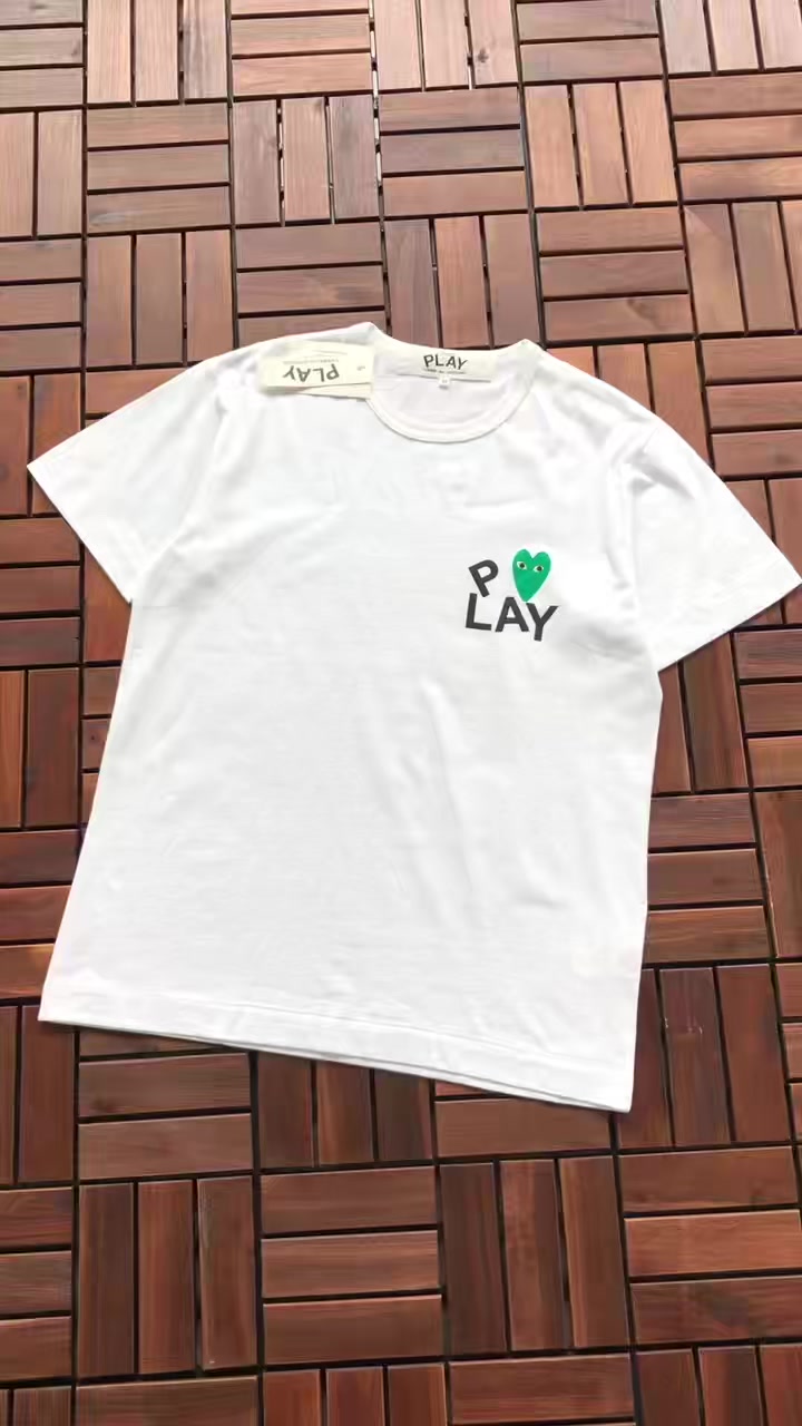 Comme des Garcons T-shirt 2