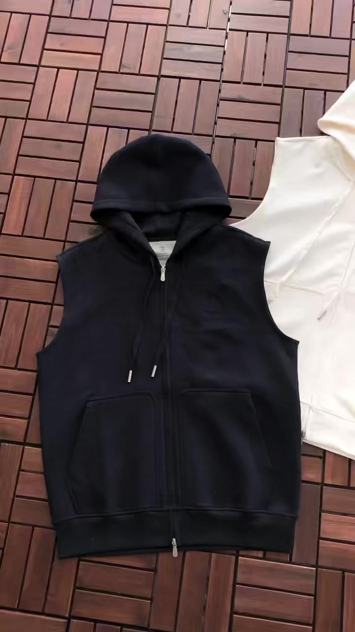 Br N L O C Ci L I Vest · 2