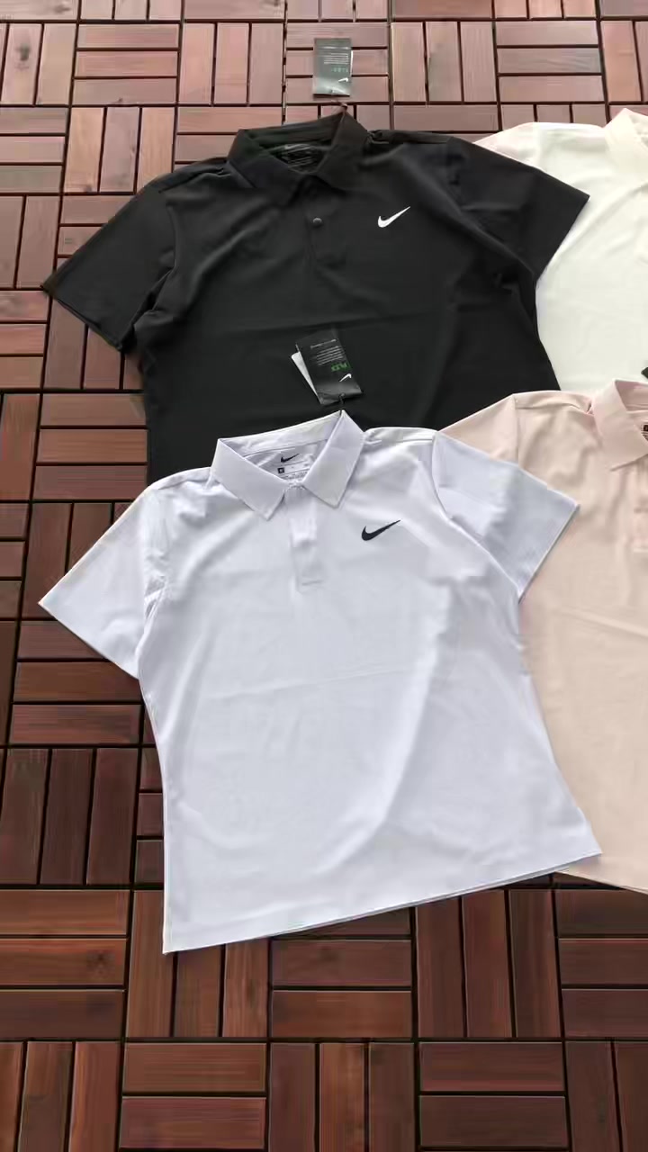 Nike T-shirt Woman 3