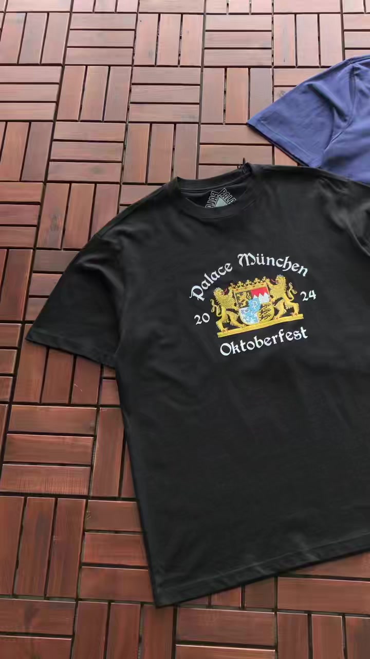 P La E T-shirt 2