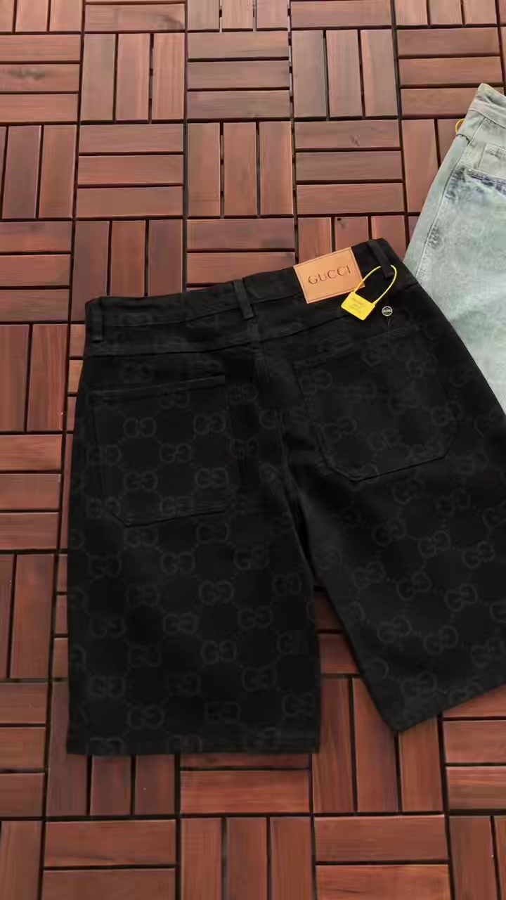 G C I Shorts Jeans · 2