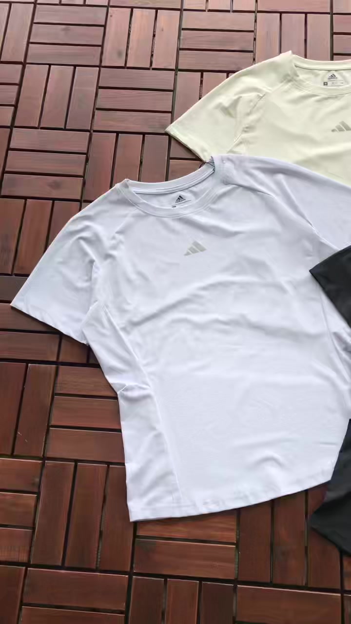 Di As T-shirt Woman 3