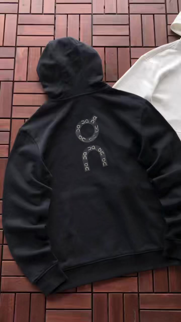 On Ru I G Hoodie 2