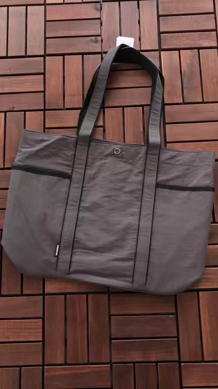 L Ul M N Bag