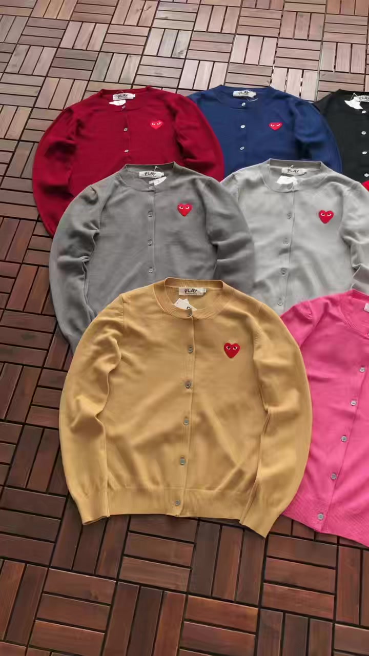 Comme des Garcons Sweater Woman 12