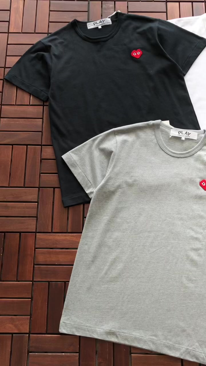 Comme des Garcons T-shirt 11