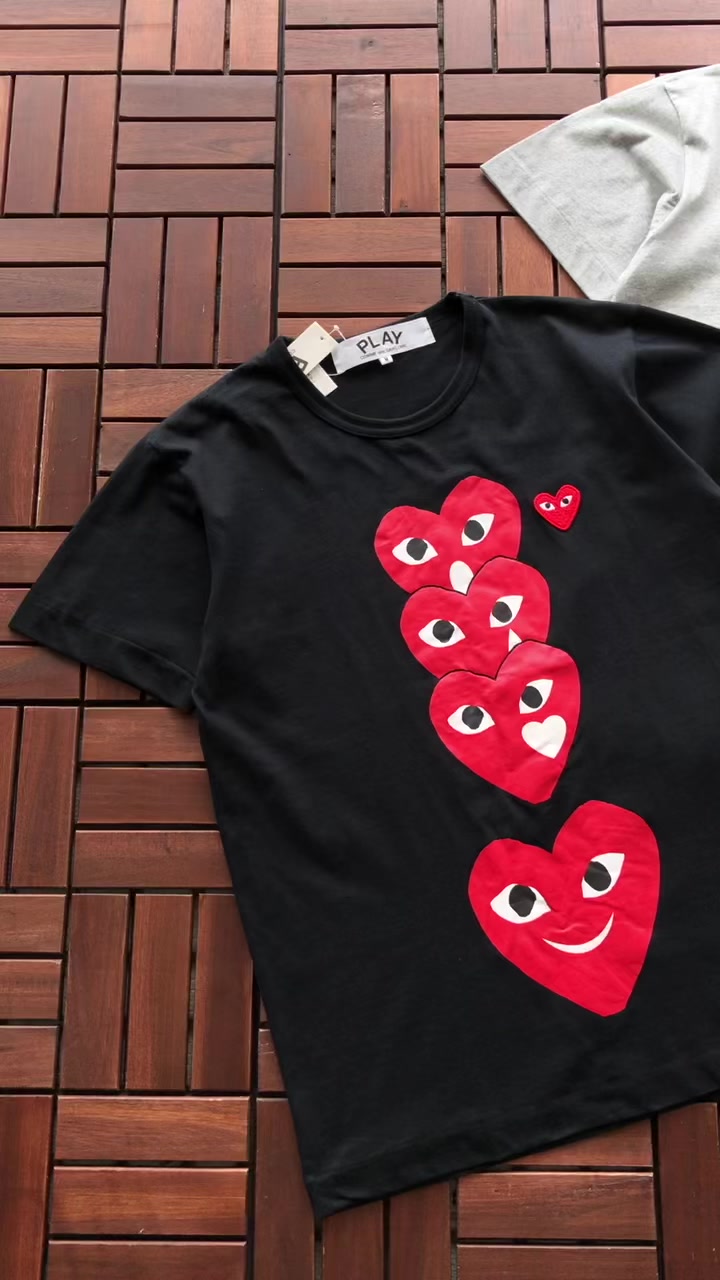 Comme des Garcons T-shirt 2