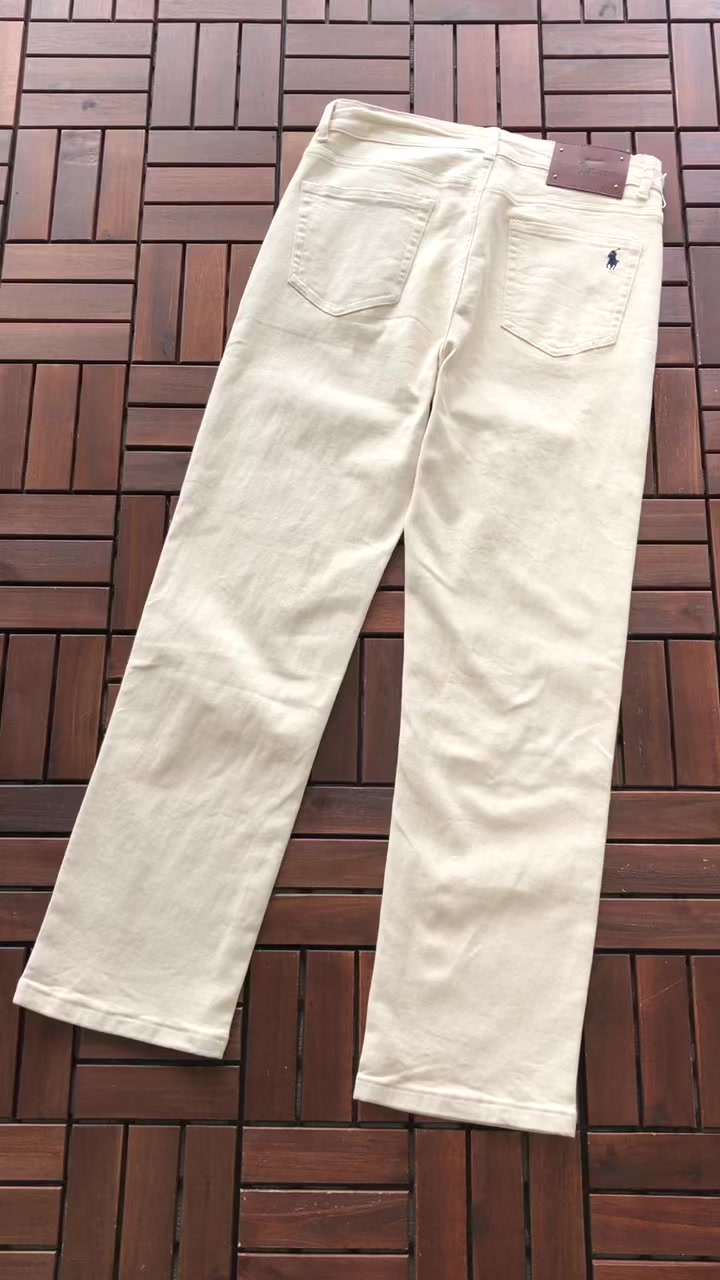 Ra Ph Au En Jeans · 2