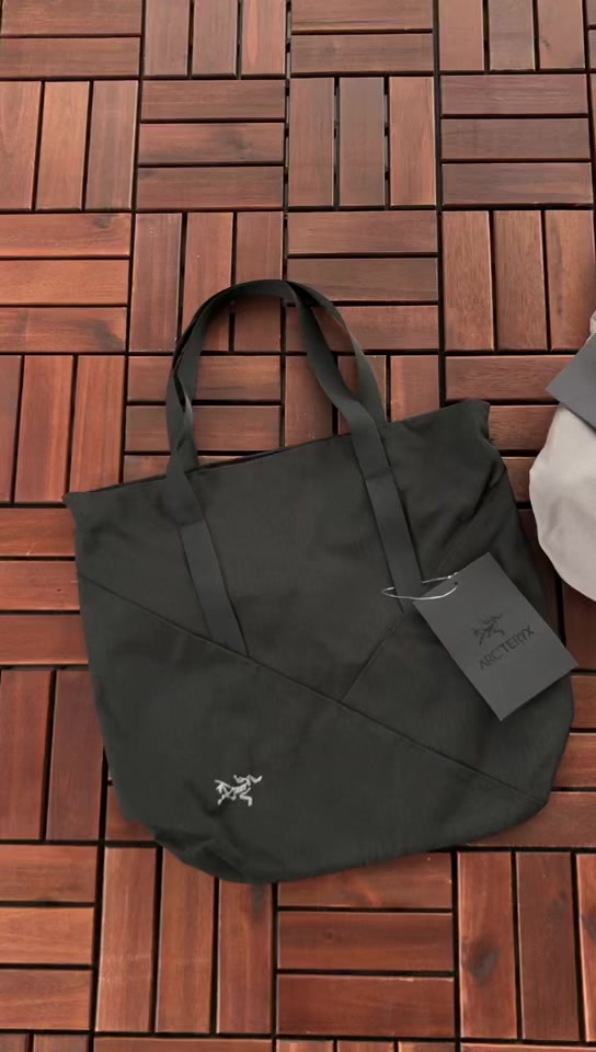 A T Yx Bag