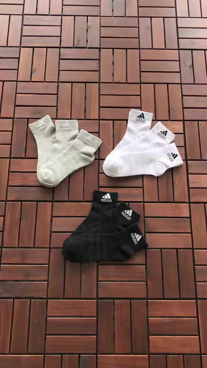 Di As Socks