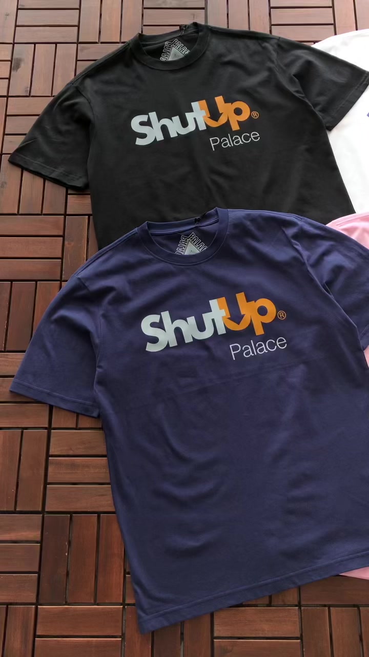 P La E T-shirt · 3