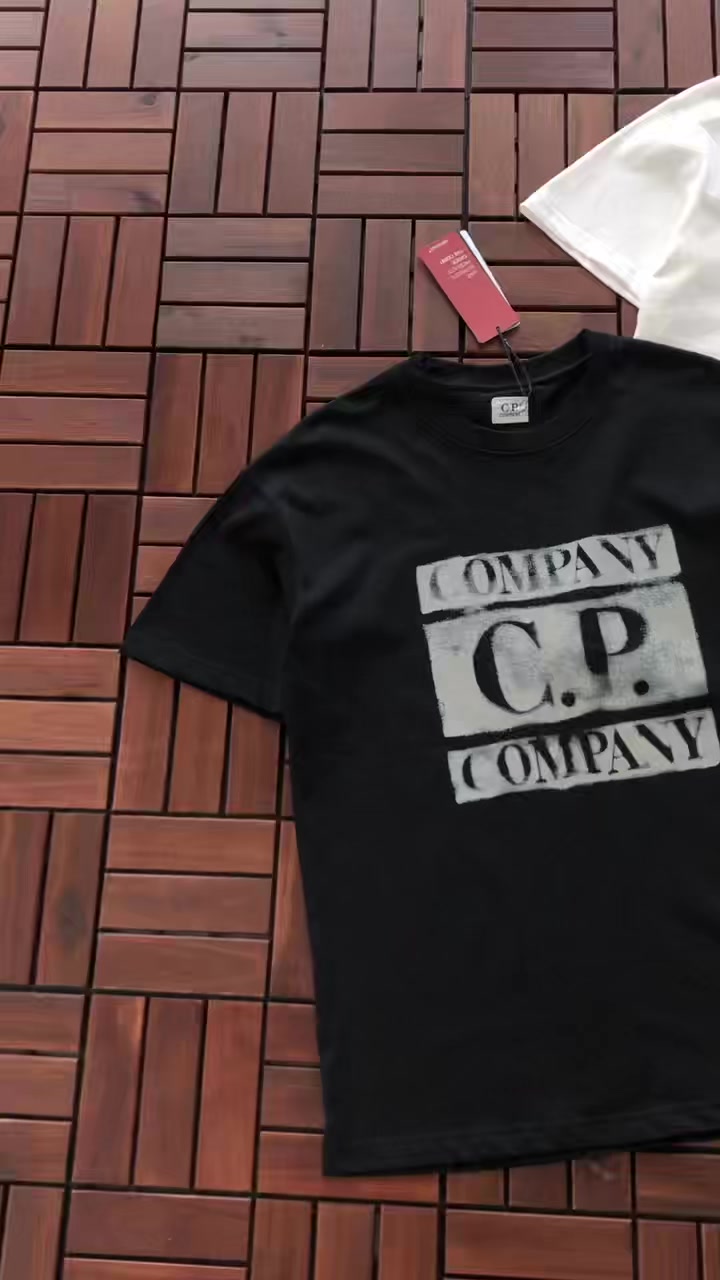 C.p. T-shirt 2