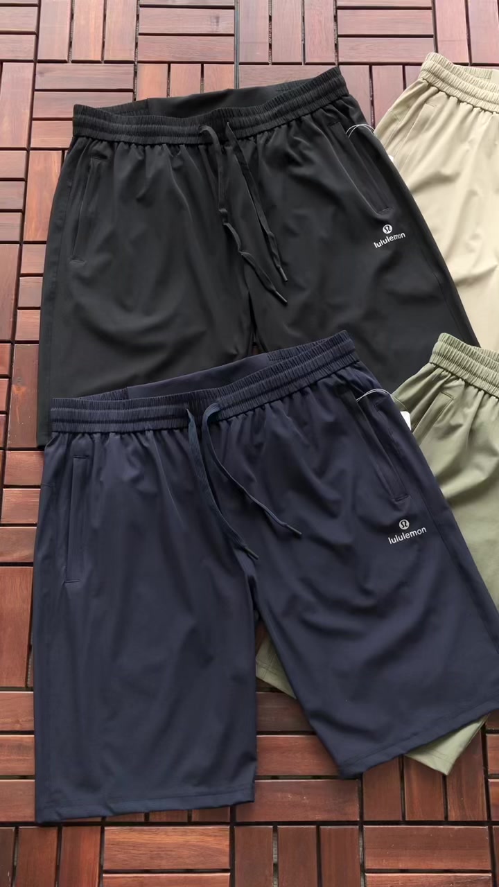L Ul M N Shorts 3