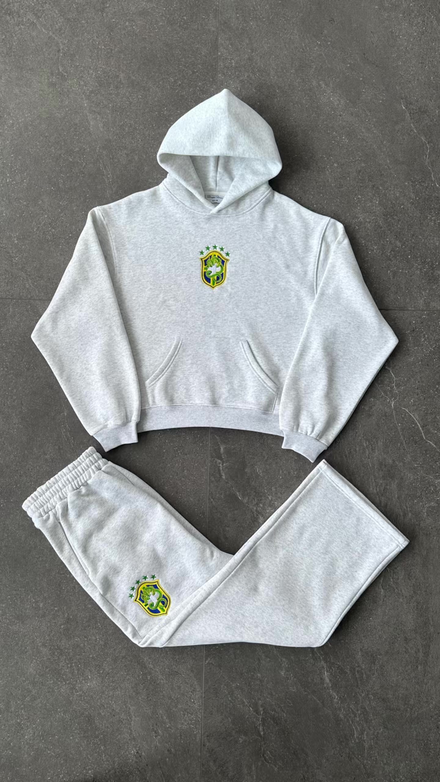 Heavyweight Crest Tracksuit - Brazil Exclusive