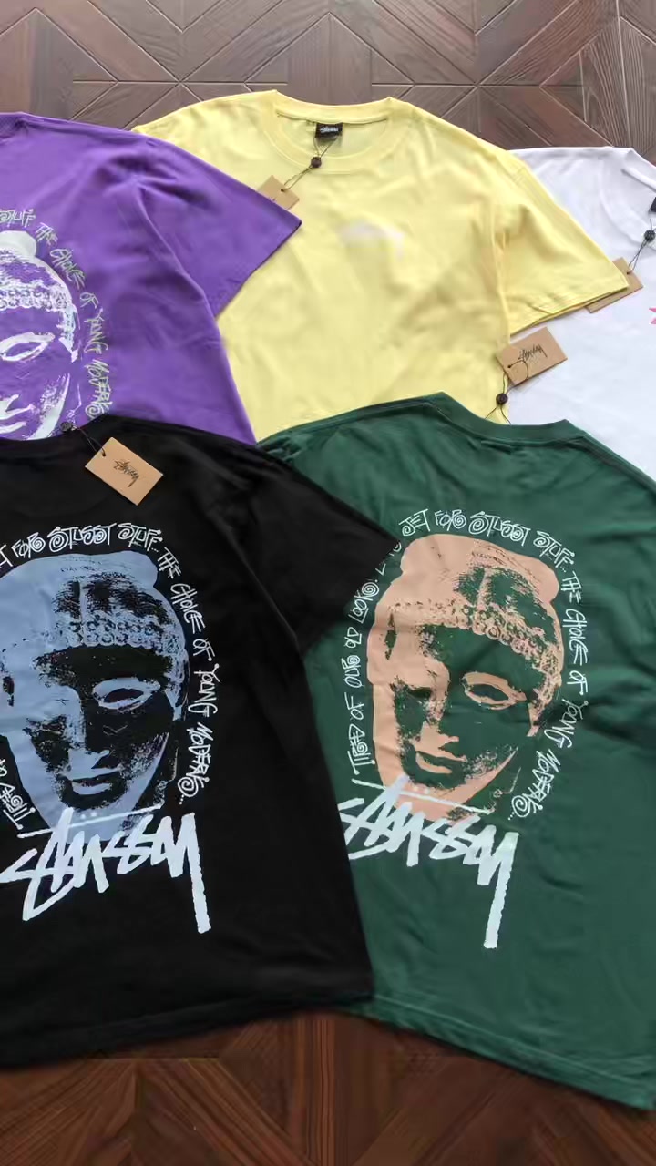 Stussy T-shirt 4