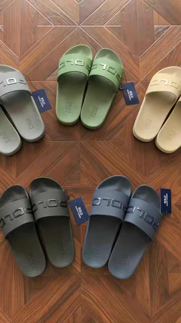 R⭐l⭐ Slippers