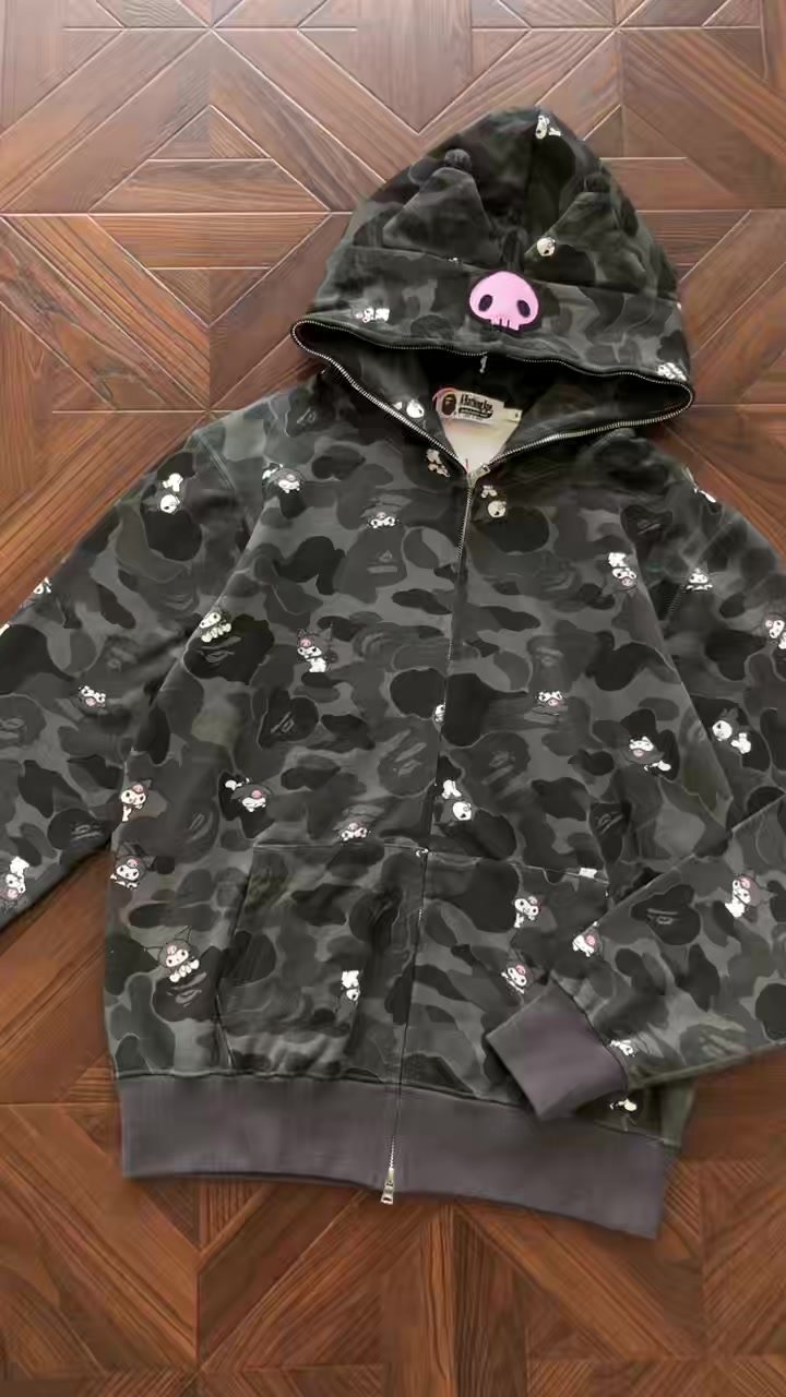 Bape Hoodie 4