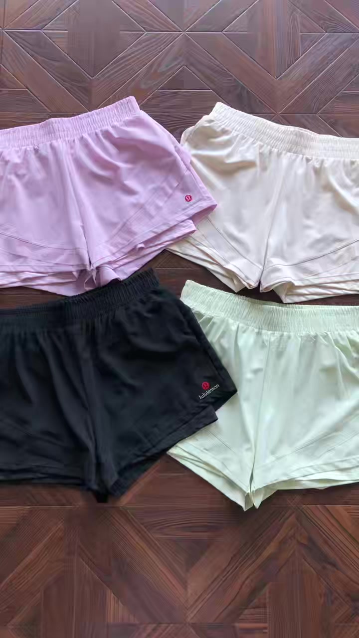 L⭐ ⭐ Ul⭐ M⭐ N Shorts 2